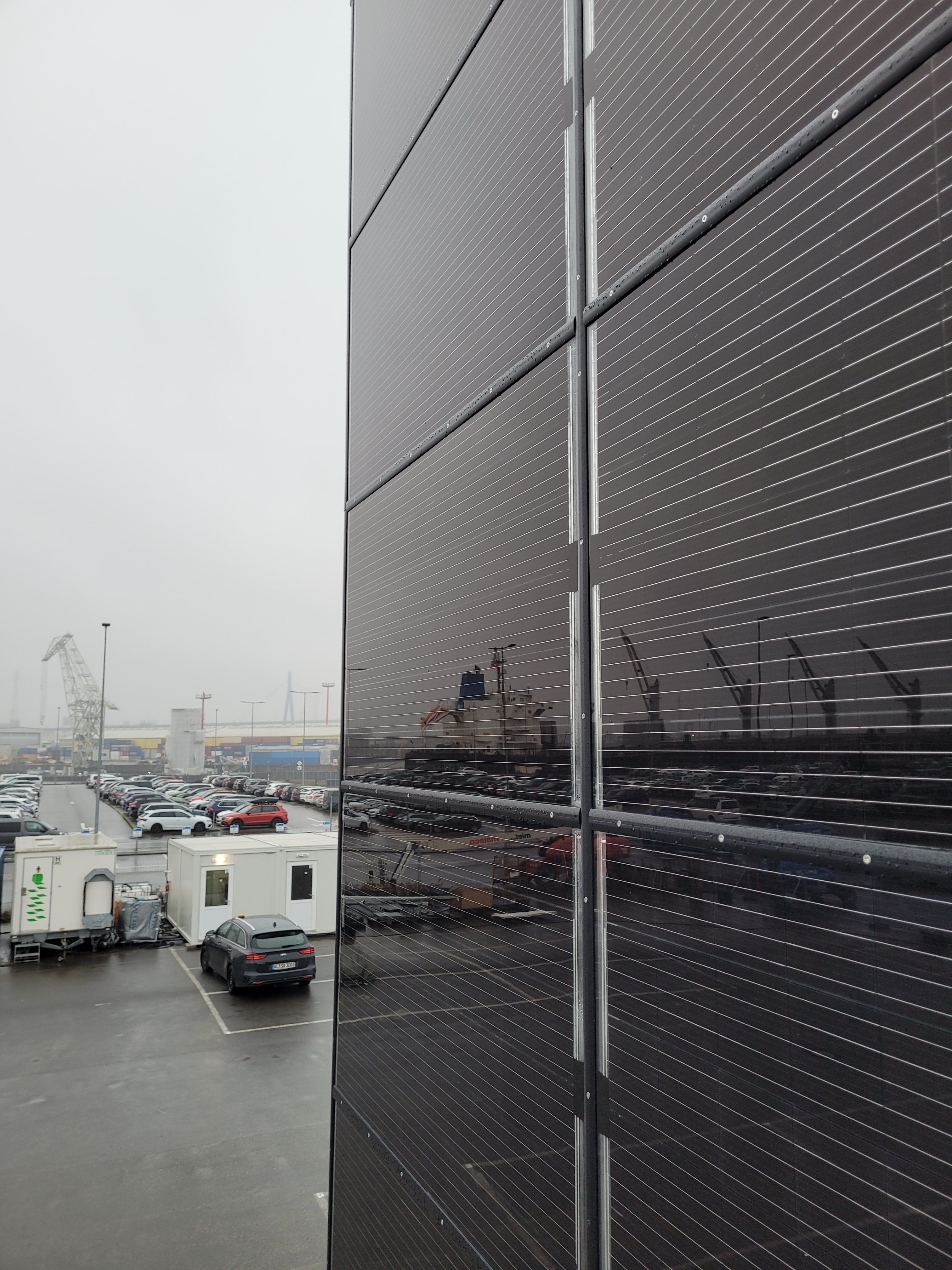 Wannenprofil 100 mm Fassade